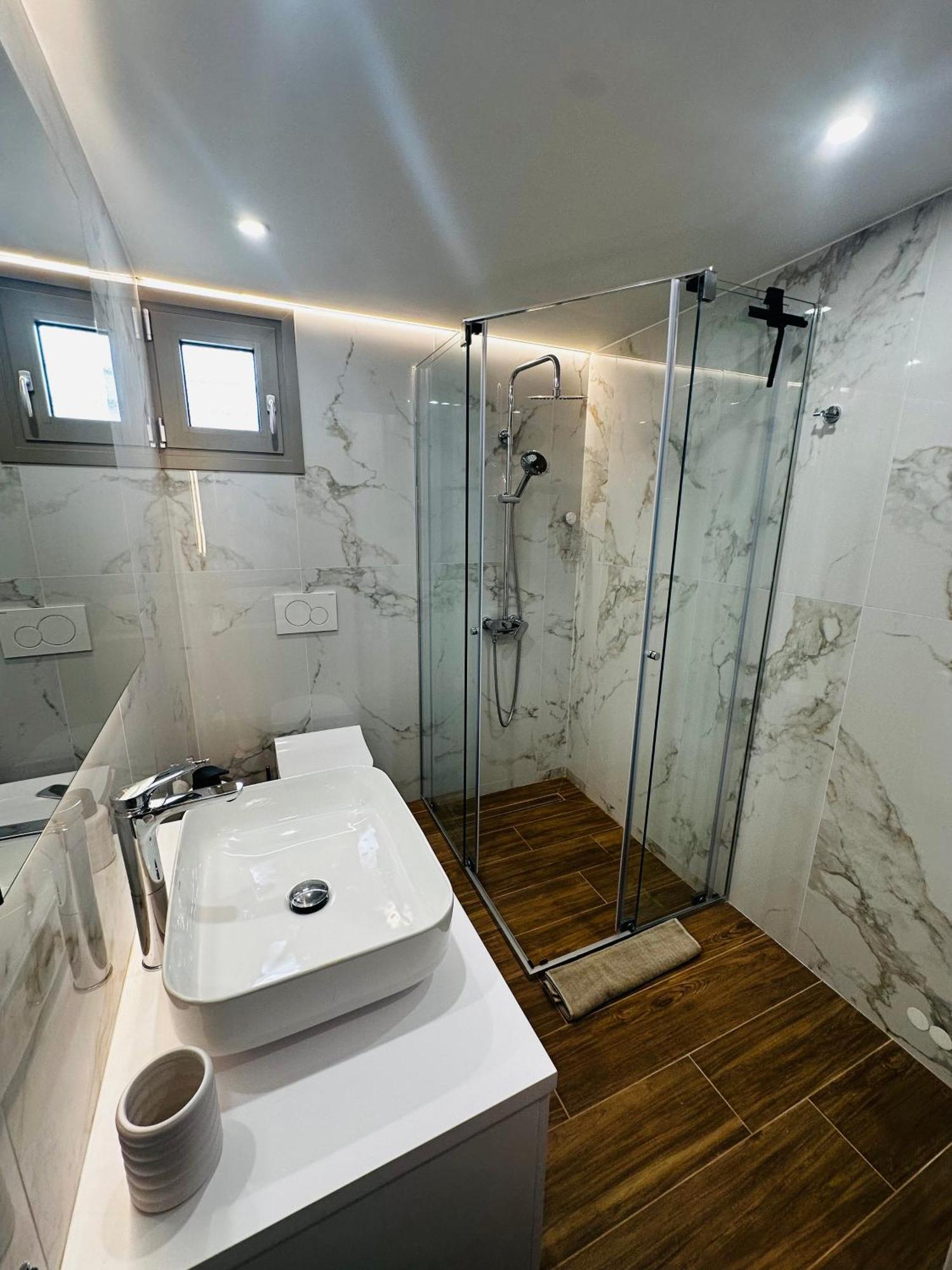 Floral City Apartments Ayos Nikolaos Dış mekan fotoğraf