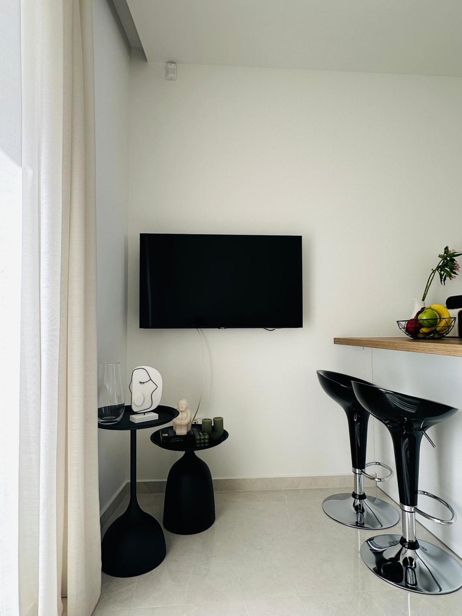 Floral City Apartments Ayos Nikolaos Dış mekan fotoğraf